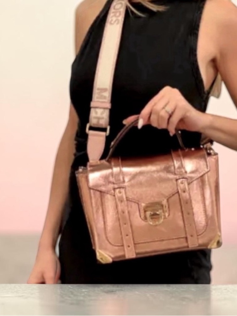 NWT Michael Kors Metallic Rose Gold Manhattan Leather Satchel Crossbody Bag